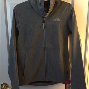 The North Face women’s soft shell hoody jacket